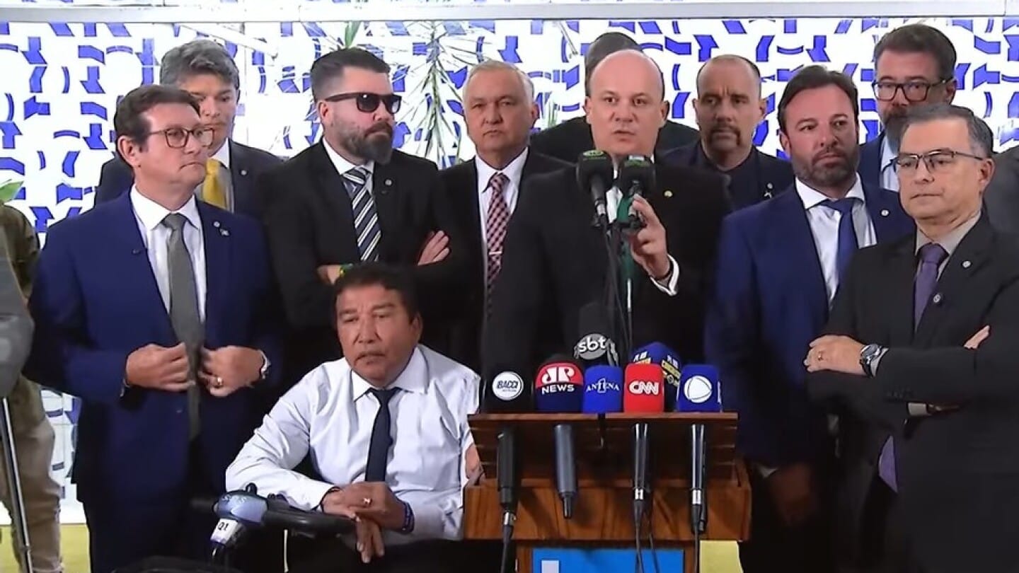 Bolsonaristas protocolam novo pedido de impeachment contra o ministro Alexandre de Moraes