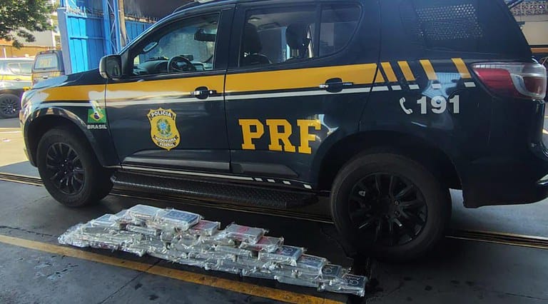 PRF apreende 45 Kg de cocaína em Maracaju (MS)