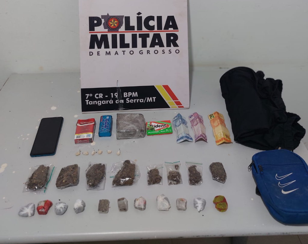 Polícia Militar detém dupla de faccionados, apreende drogas e motocicleta adulterada