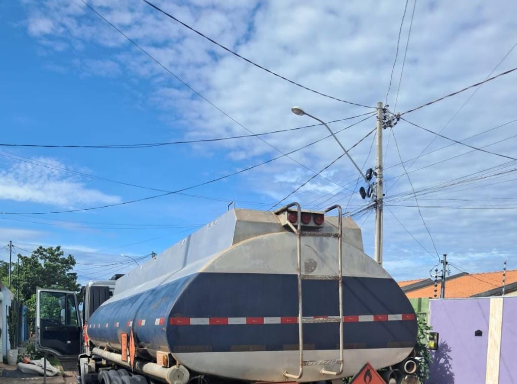 PM prende suspeito por adulteração de combustível e apreende caminhão-tanque em Cuiabá-MT