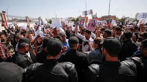 Protestos no Irã deixam 2.300 presos e 65 mortos; manifestações são as maiores dos últimos anos