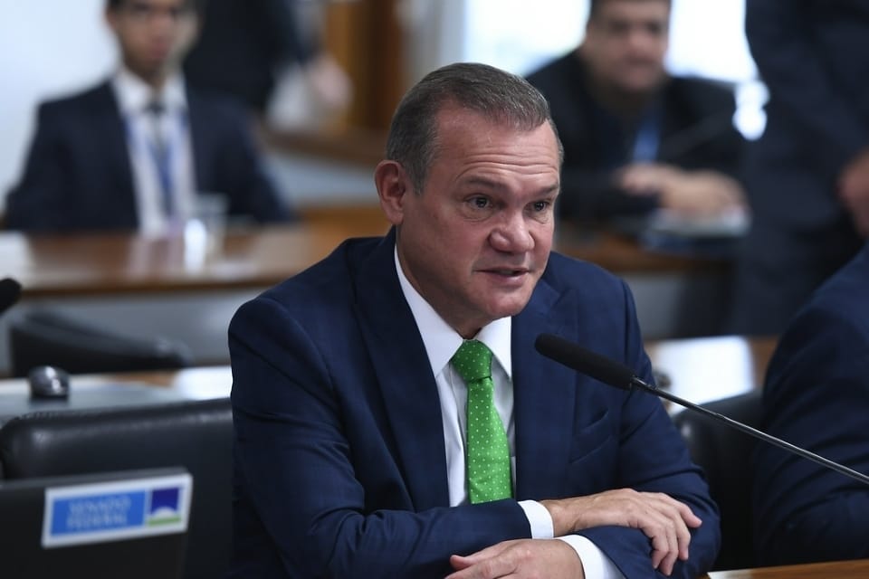 Wellington Fagundes defende produtores brasileiros após decisão da China sobre importações de carne bovina
