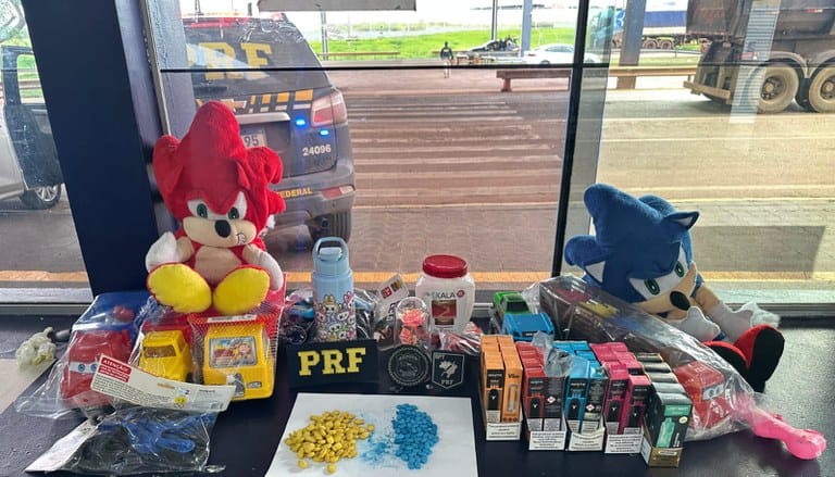 PRF apreende comprimidos de ecstasy escondidos em brinquedos na BR-364 em Rondonópolis (MT)