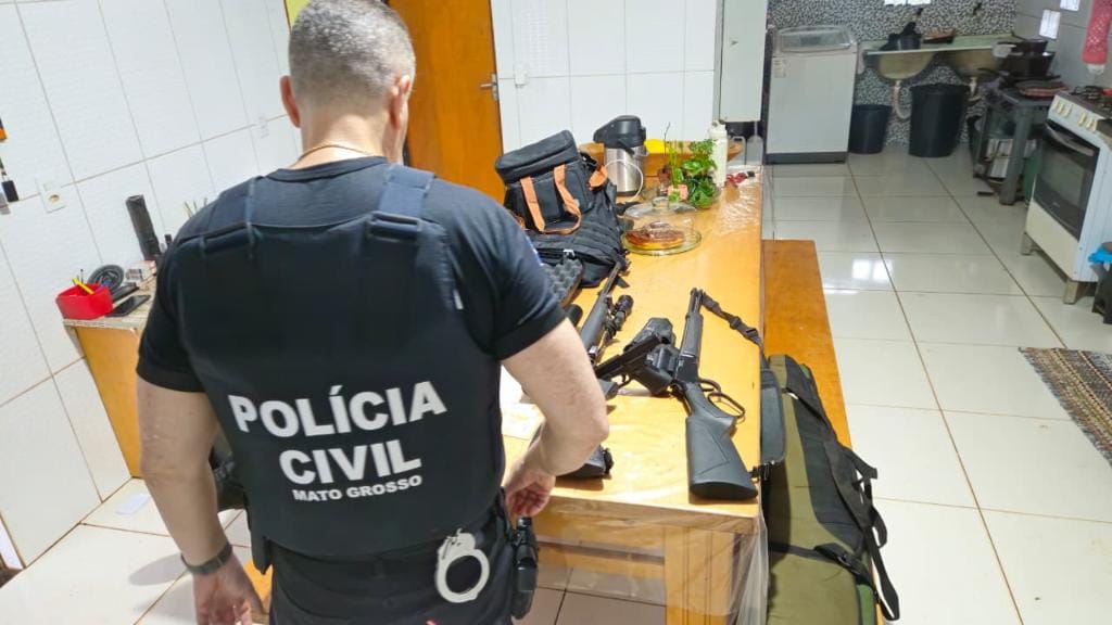 Polícia Civil apreende 20 armas de fogo durante ação em Rondonópolis