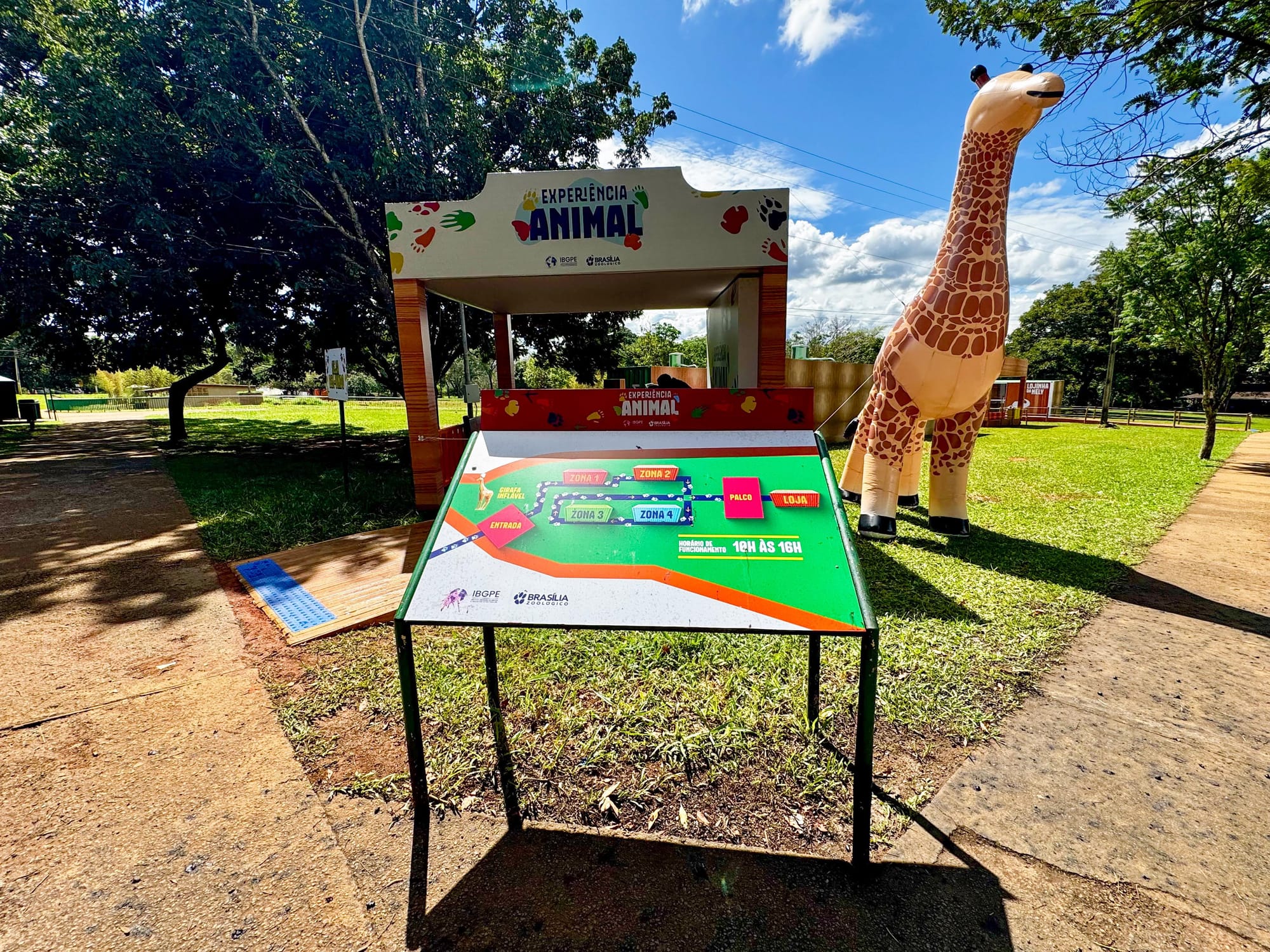 Exposição imersiva convida visitantes a sentir a vida selvagem no Zoológico de Brasília