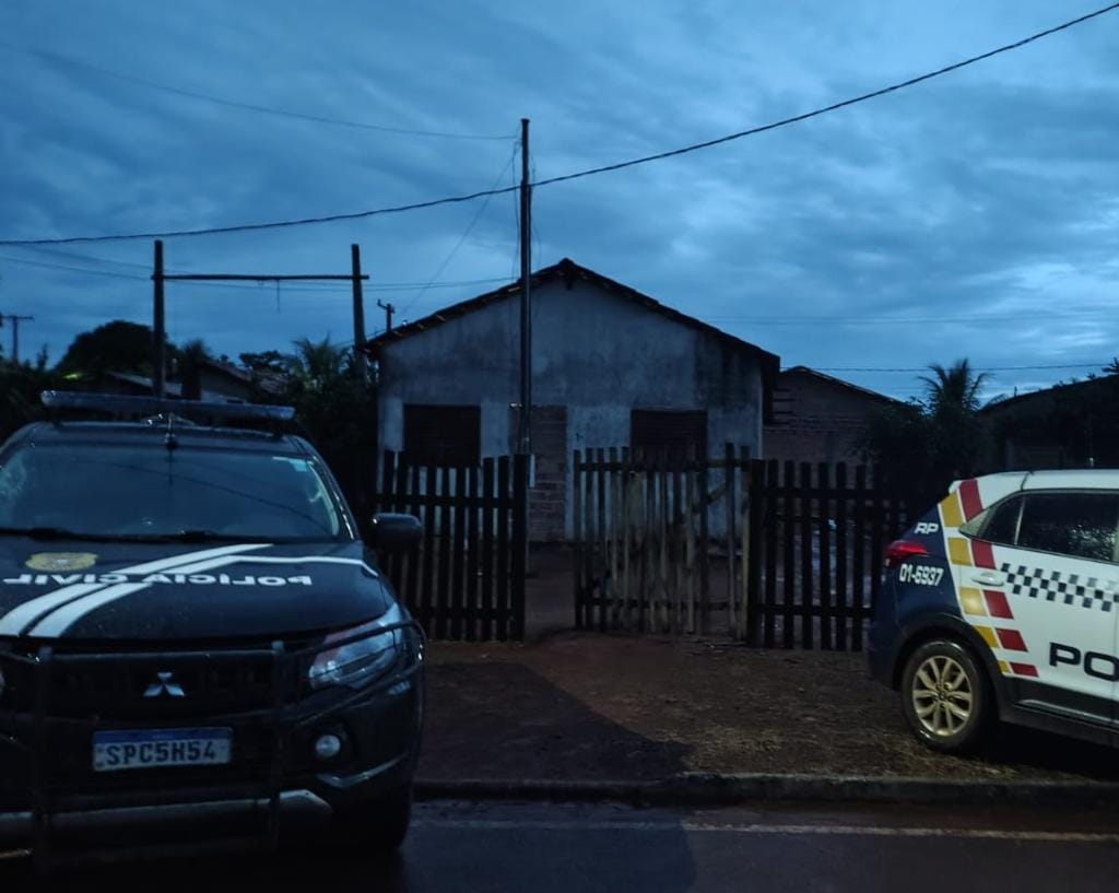 Polícias Civil e Militar prendem mulher por tráfico e fecham ponto de venda de drogas em Santa Cruz do Xingu-MT