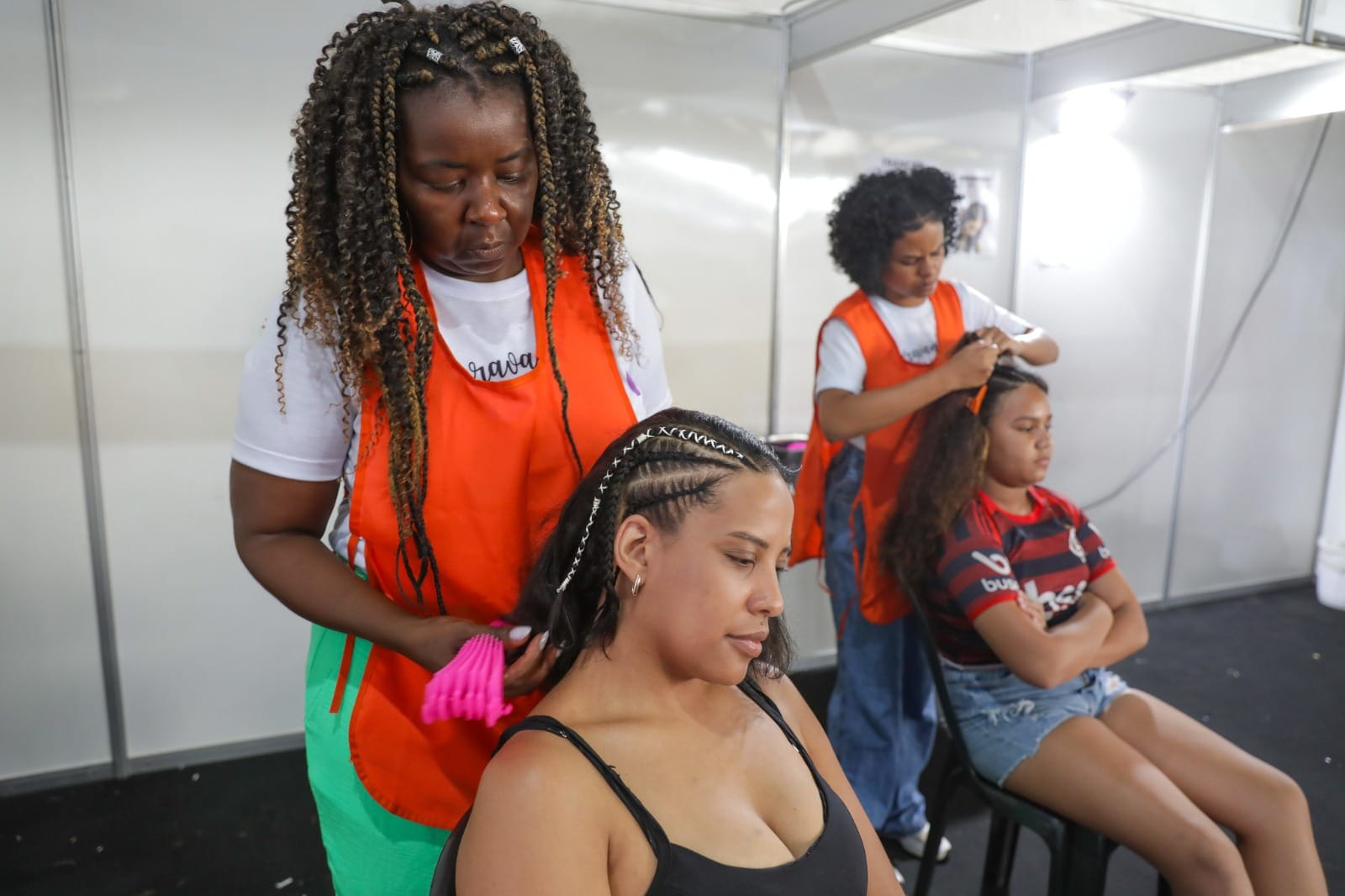 Caravana do Empreendedorismo Feminino oferece 16 cursos gratuitos no Recanto das Emas no DF