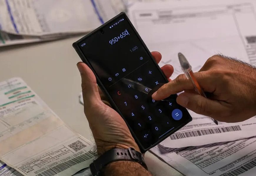 Famílias Comprometem 29% da Renda com Dívidas, o Maior Índice em 20 Anos