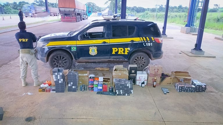 PRF apreende carga de produtos estrangeiros sem documentação fiscal na BR-163 em Guarantã do Norte-MT