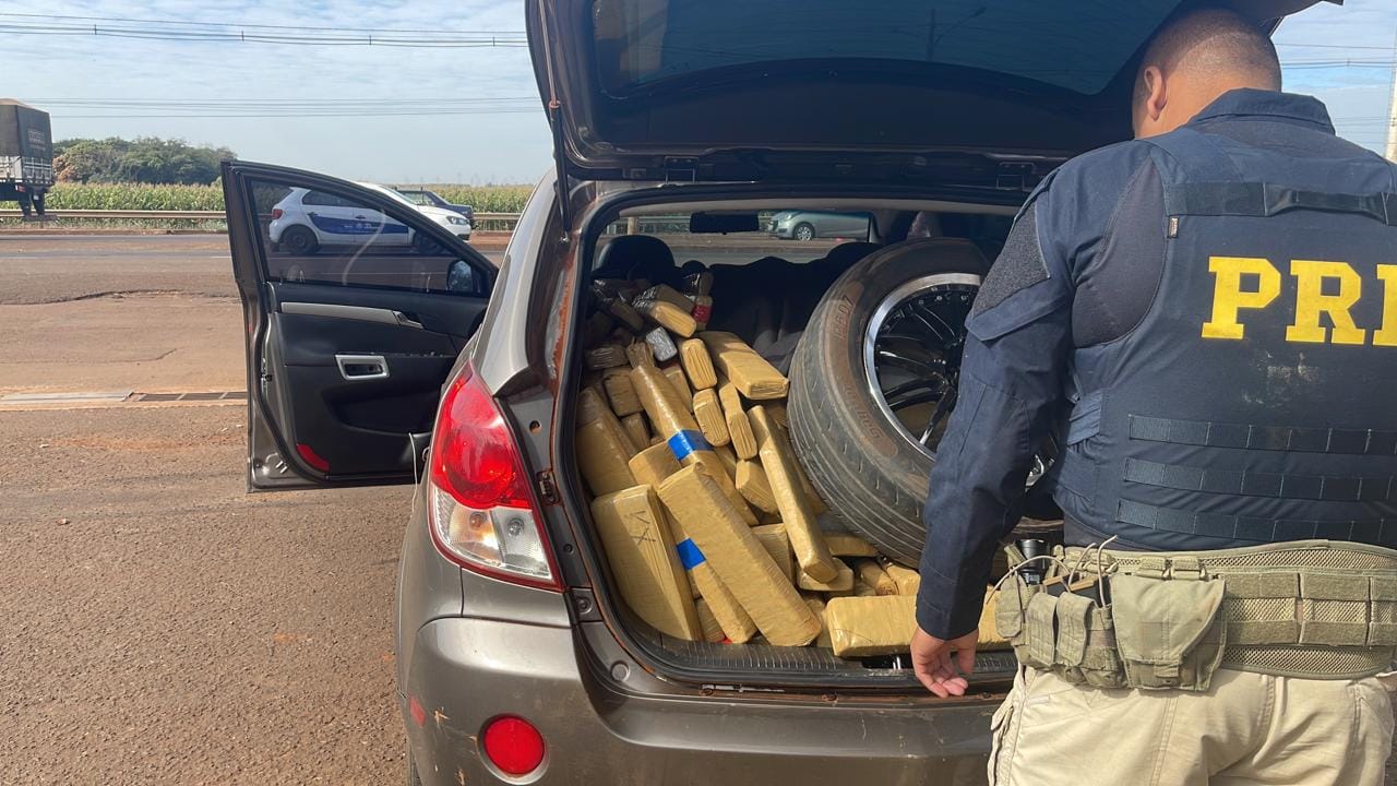 PRF apreende 289 Kg de maconha em Dourados (MS)