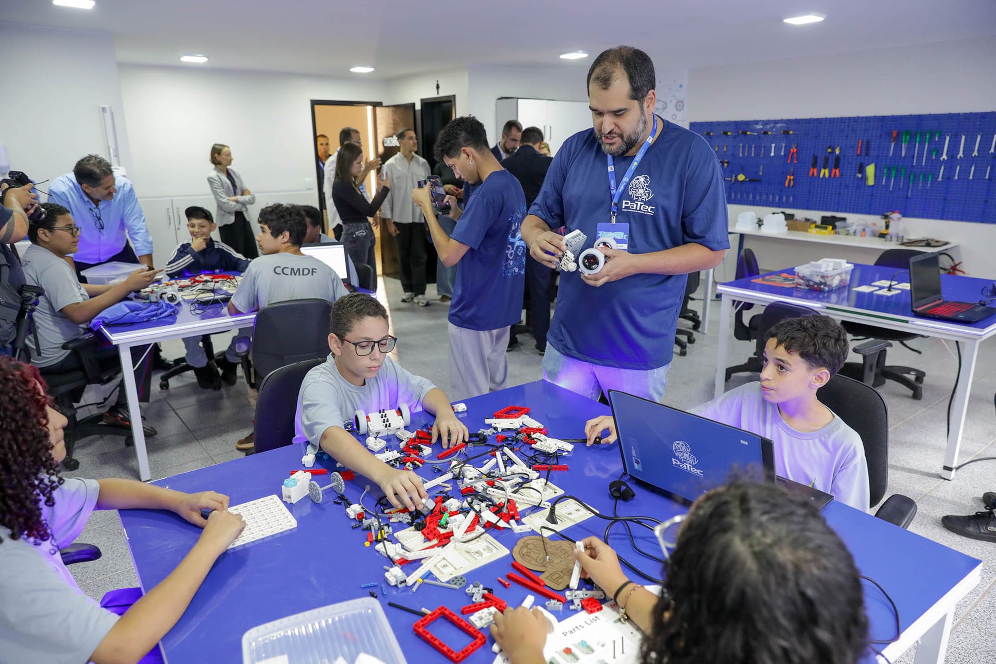 Parque Tecnológico de Robótica é inaugurado com mais de mil vagas para estudantes da rede pública