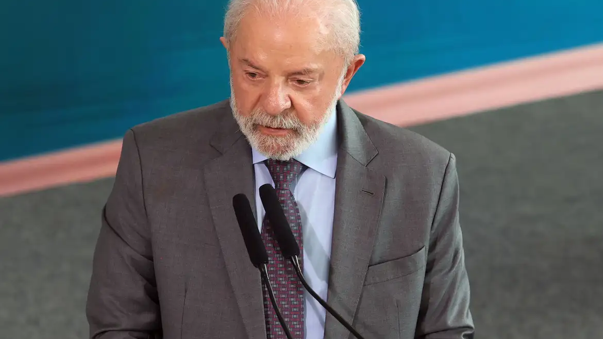 Governo Lula Recalcula Rota: Foco no Social e Retaliação a Alcolumbre no Horizonte
