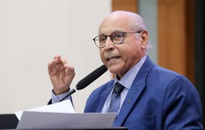 Deputado Júlio Campos admite possibilidade de deixar União Brasil