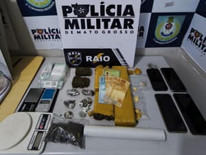 Companhia Raio prende três homens por tráfico de drogas em Cuiabá-MT