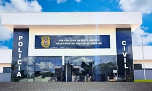 Polícia Civil cumpre mandado de prisão definitiva de homem condenado a 20 anos por estupro de vulnerável em Sorriso-MT