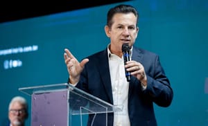 Governo de MT vistoria, entrega e lança novas obras em 10 municípios do Araguaia