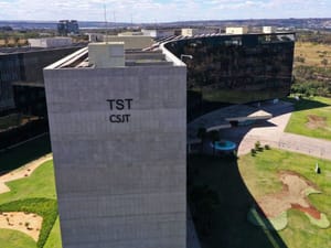 TST suspende pagamento de precatórios dos Correios por 90 dias e autoriza parcelamento de dívidas trabalhistas