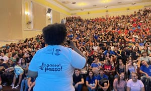 Estudantes com notas acima de 960 na redação do Enem podem concorrer a prêmio de R$ 5 mil em Mato Grosso