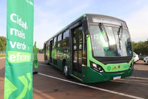 Governo de Goiás investe em frota sustentável de ônibus movidos a biometano e gás natural
