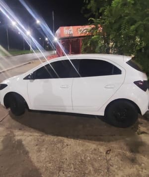 Força Tática recupera veículo roubado e prende integrante de quadrilha em Várzea Grande-MT