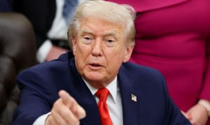 Trump diz que Estados Unidos “estão prontos para ajudar o Irã”