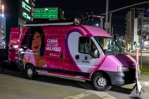 Prefeitura de Cuiabá-MT reforça proteção às mulheres com van do projeto “Cuiabá Acolhe Mulheres”