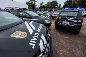 Polícia Civil cumpre 13 ordens judiciais contra facção criminosa no Médio-Norte de MT