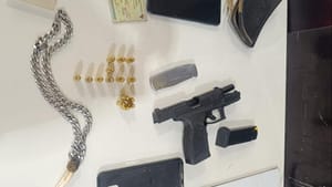 PM prende homem por porte ilegal de arma de fogo e apreende munições