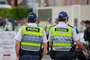 Mais de 200 foragidos da Justiça no DF foram presos em janeiro