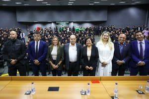 Mais de 170 policiais penais nomeados pelo GDF iniciam formação profissional da carreira