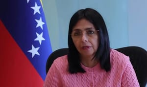 Presidente de Venezuela anuncia anistia geral e fechamento de presídio político em meio a pressões