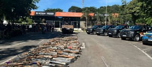 Detran Goiás destrói 500 escapamentos apreendidos na Patrulha Randandan