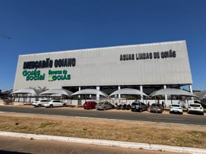 SIC entrega chaves dos boxes remanescentes do Mercadão Goiano de Águas Lindas