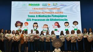 Goiás lidera ranking nacional de municípios com 100% de crianças alfabetizadas na idade certa