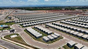 Mais de 1,5 mil moradias estão disponíveis para aquisição com subsídio estadual em Cuiabá e VG-MT